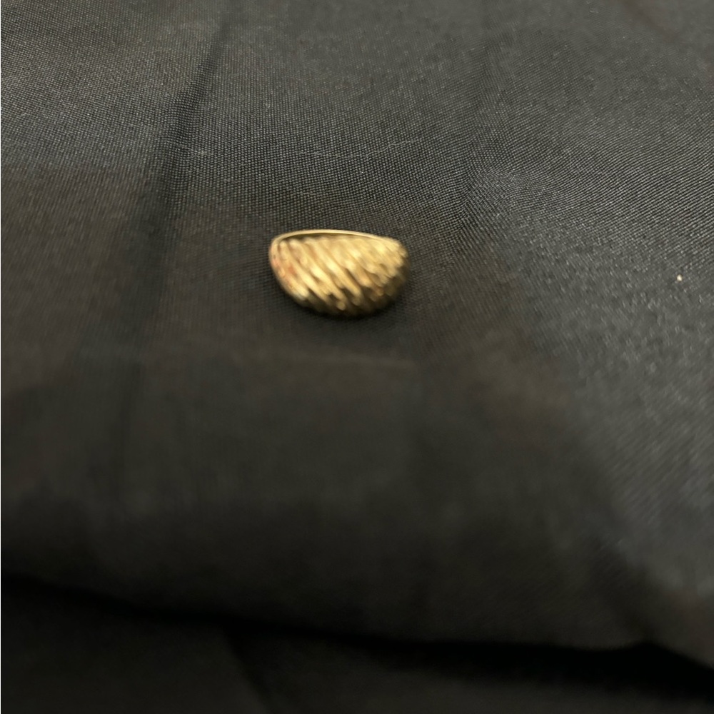 10k Womens gold  dome shrimp ring in size 7 and 3/4.